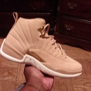 Jordan 12 tan